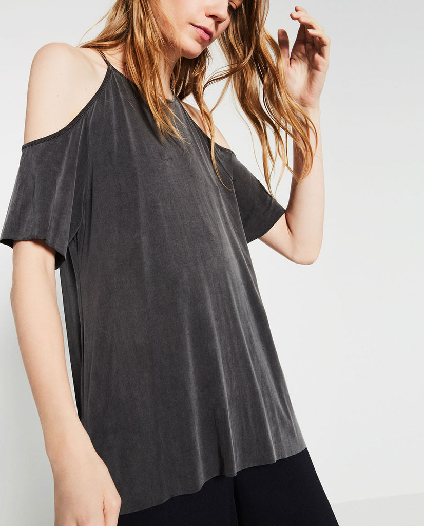 T-SHIRT WITH CUT-OUT SHOULDERS