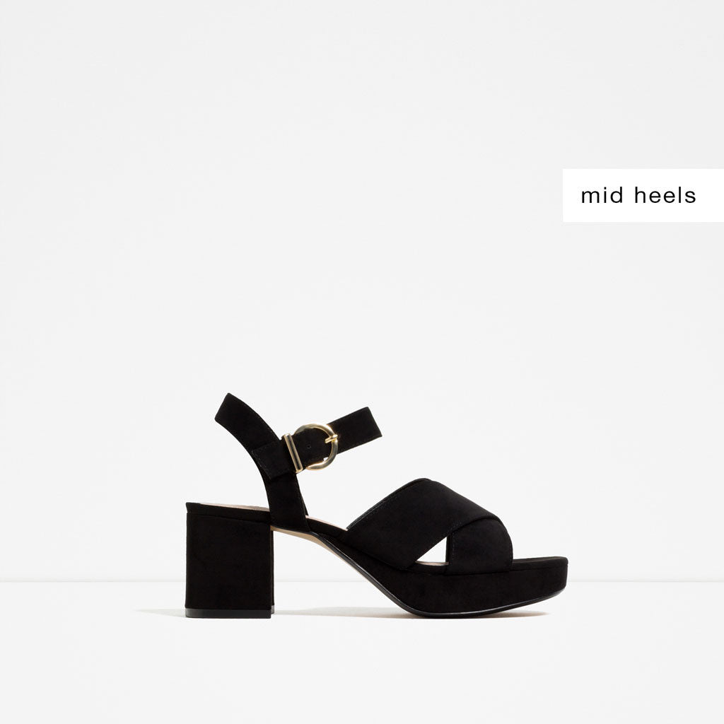 CROSSOVER SANDALS WITH HEEL