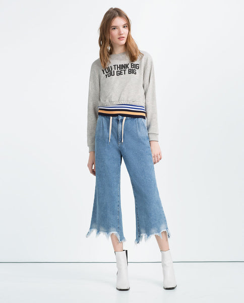 CROPPED SWEATSHIRT